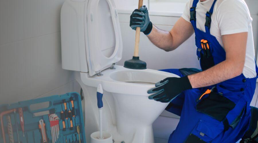 Local expert plumbing services in Deshler, NE